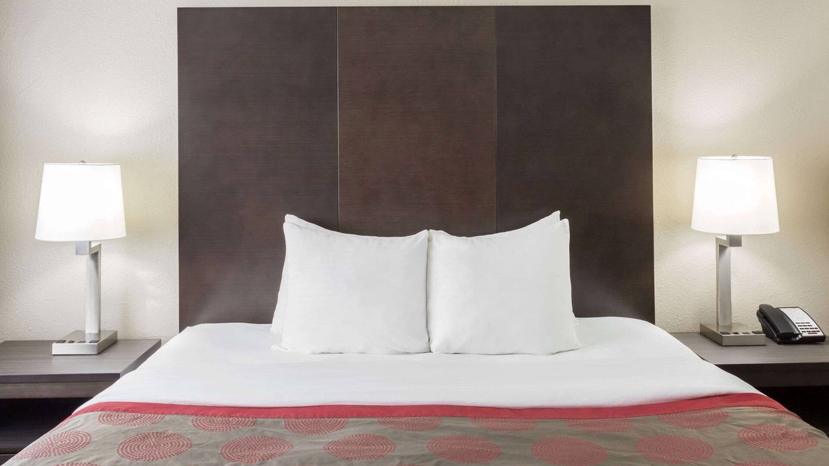 North Fremont Street Hotel | Ramada by Wyndham Monterey