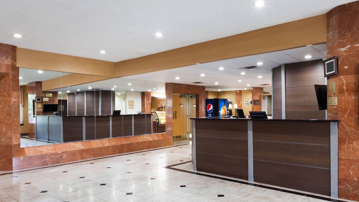 Newburgh Hotel | Ramada by Wyndham Newburgh/West Point