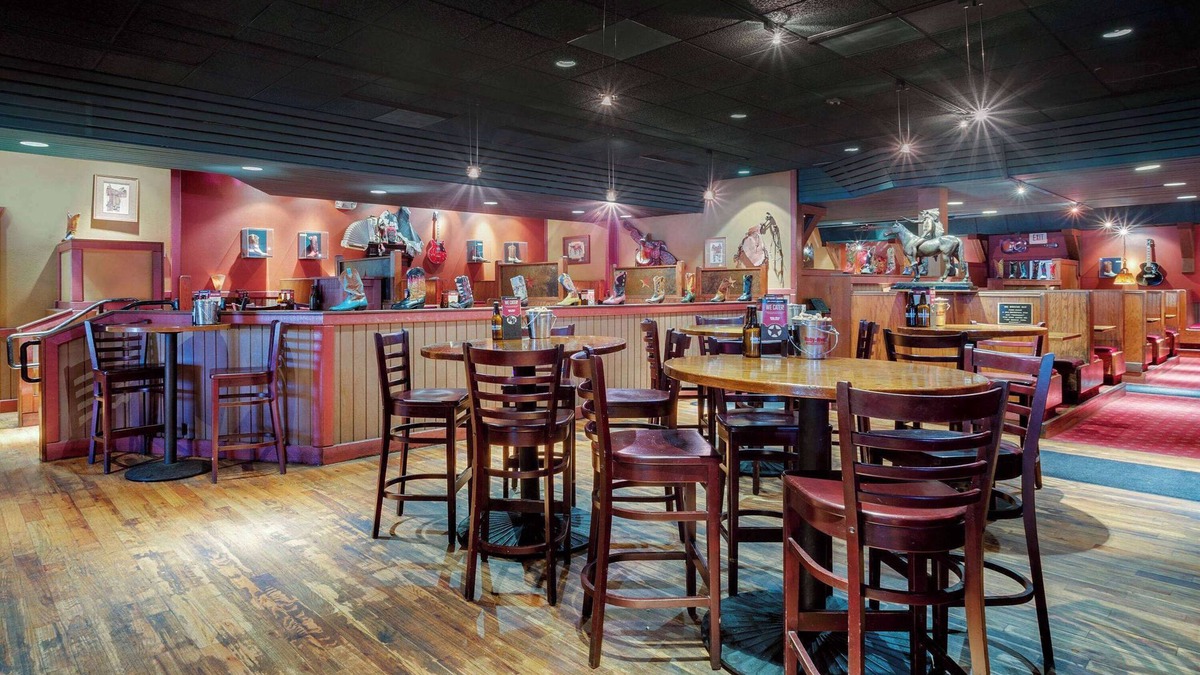 Provo Hotel | Ramada by Wyndham Provo