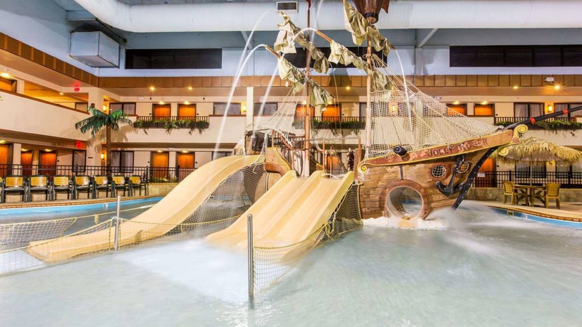 Sioux Falls Hotel | Ramada by Wyndham Sioux Falls Airport-Waterpark & Event Ctr