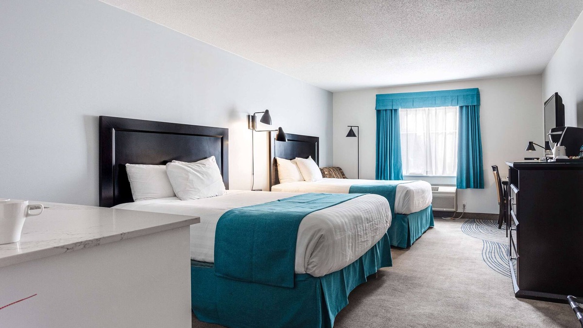 Surrey Hotel | Ramada by Wyndham Surrey/Langley