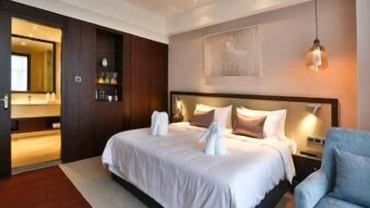 Guanghan Hotel | Ramada Encore Guanghan