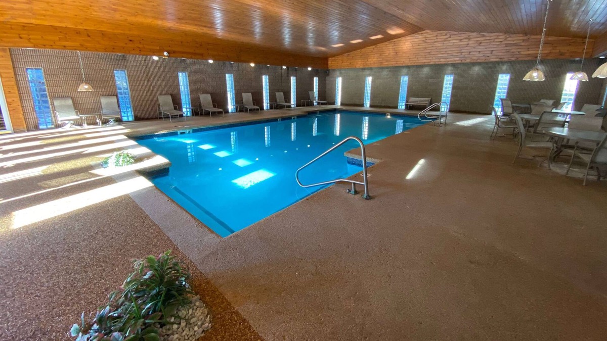 Lewiston Hotel | Ramada Hotel & Conference Center by Wyndham Lewiston