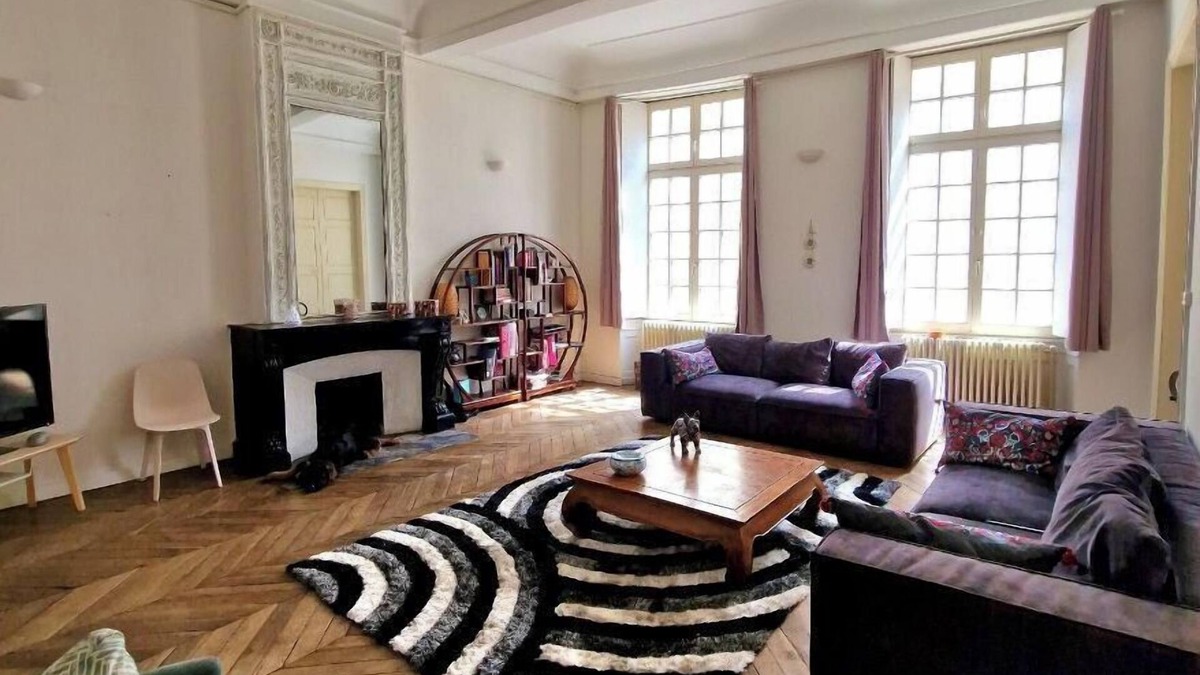 Bastide Saint-Louis Apartment | Ramparts of the medieval city of Carcassonne