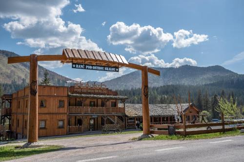 Vernar House | Ranč pod Ostrou Skalou