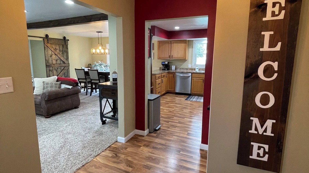 Mishawaka House | Ranch close to Notre Dame