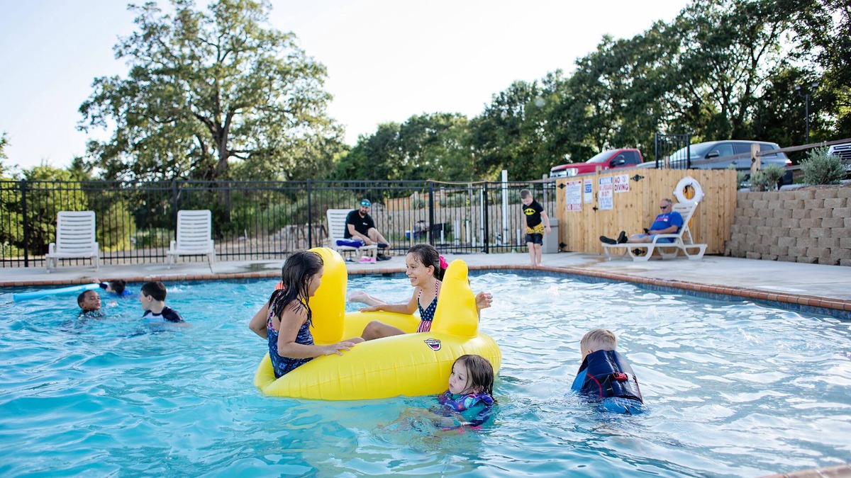 Canton House | Ranch Home at Resort - 2 minutes from water park and First Monday