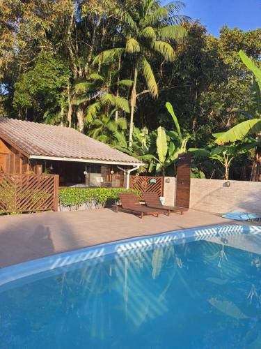 Santo Amaro da Imperatriz House | Rancho coletivo aconchegante