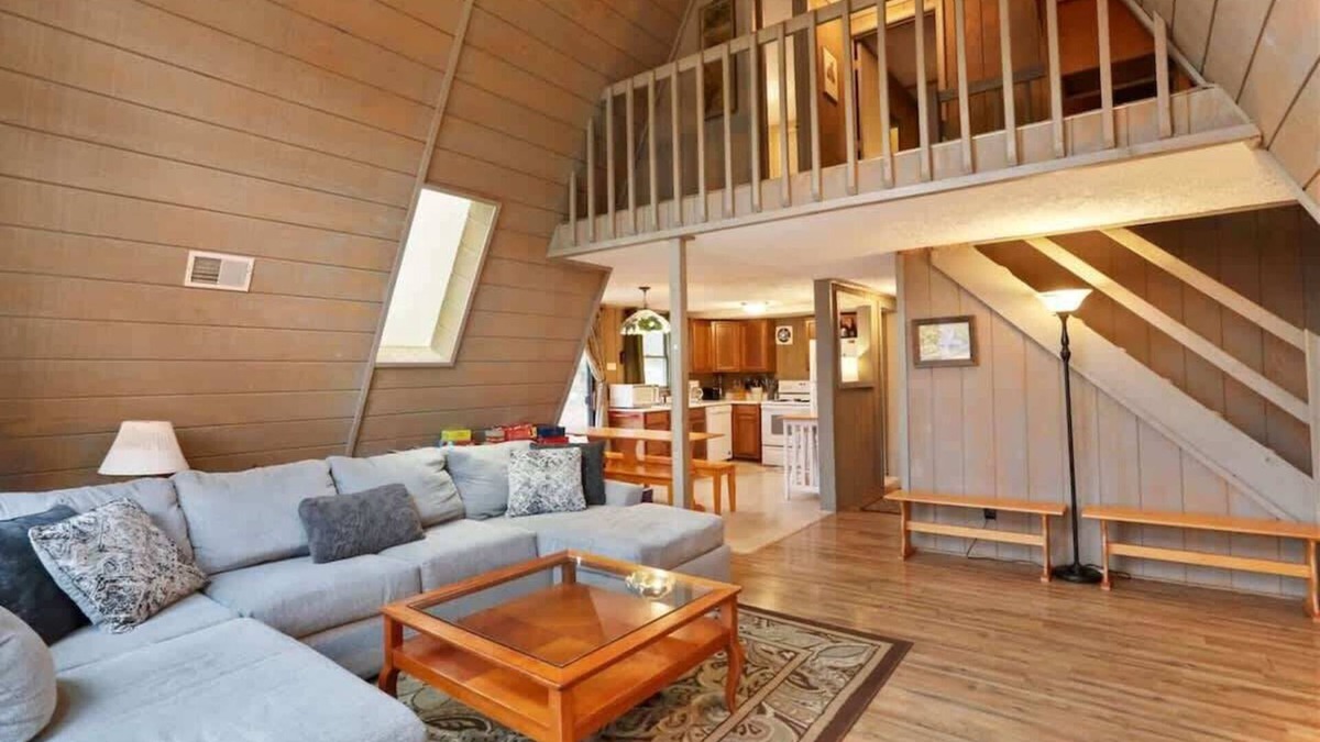 Berkeley Springs Cabin | Rancho Relaxo- Family Friendly