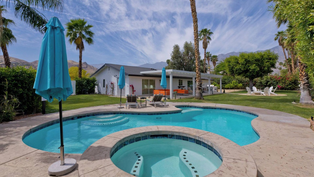 Araby Commons House | Rancho Vista Del Sol, amazing yard and amenities! Palm Springs Licence #064010