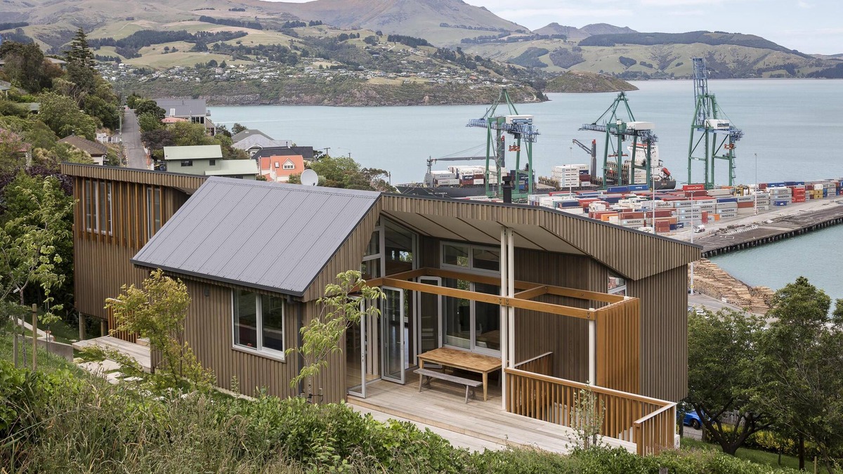 Lyttelton House | Randolph Terrace - Soak up the panoramic harbour views of Lyttelton