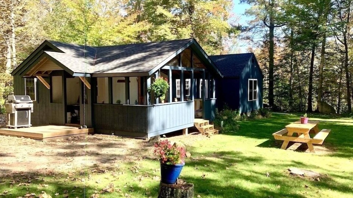 Keene Ski Chalet | Random Scoots Cabin- Keene, NY, Adirondack High Peaks!