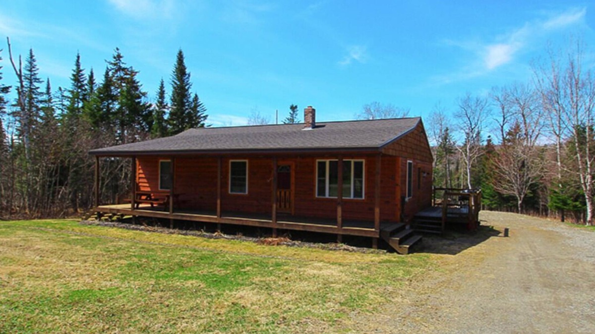 Rangeley House | Rangeley Getaway