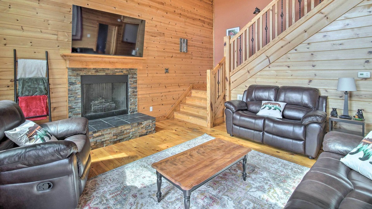 Ranger Cabin | Ranger Cabin w/ Deck + Resort Amenity Access!