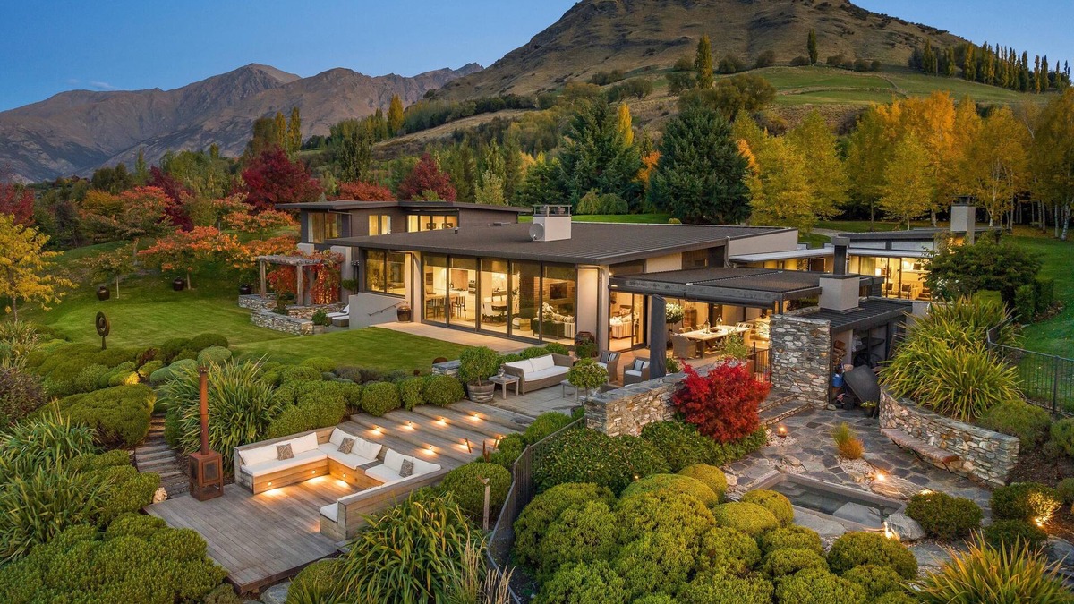 Lower Shotover House | Rangiatea by MajorDomo - Premium villa with incredible outdoor entertainment space
