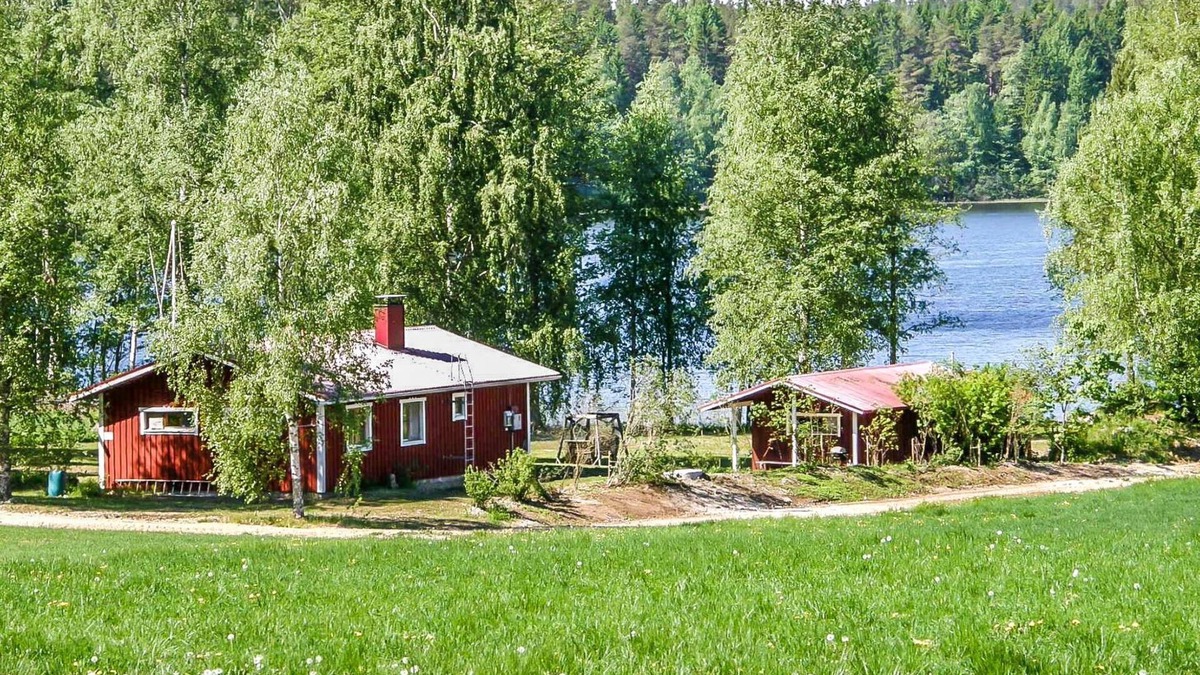 Iltasmaki House | Rantaheikari by Interhome