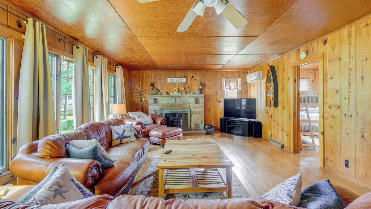 Rapid City Cottage | Rapid City Cottage w/Patio Near Beach Access!