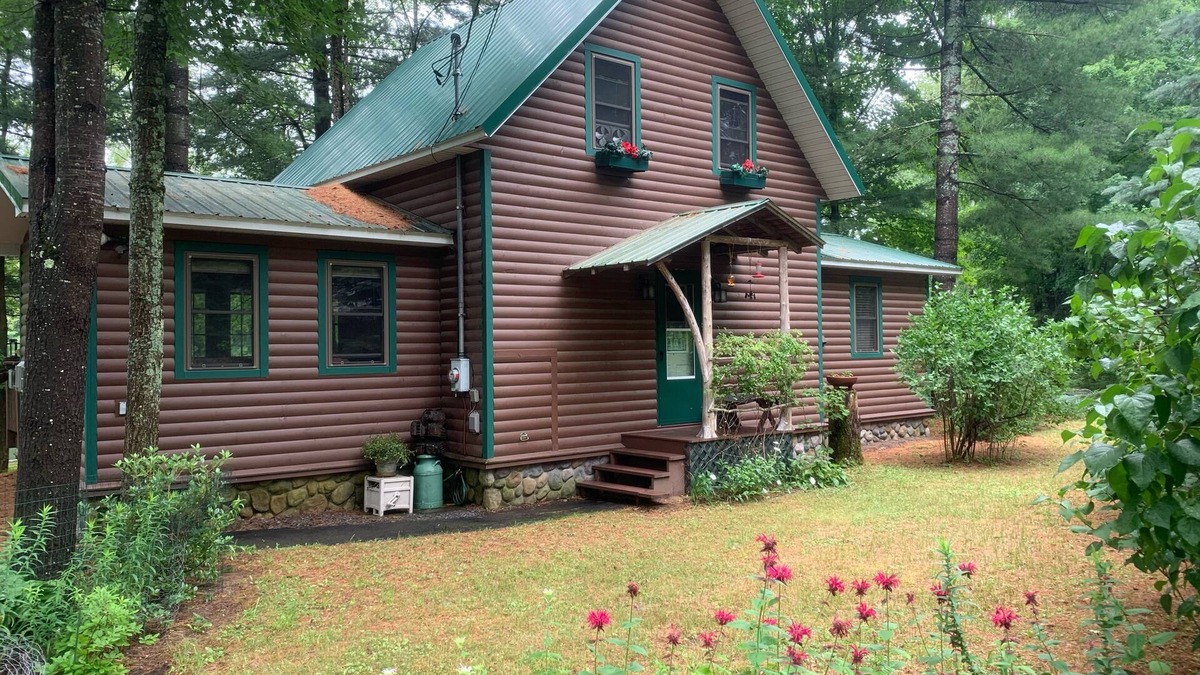Potsdam House | Raquette River Retreat Potsdam NY