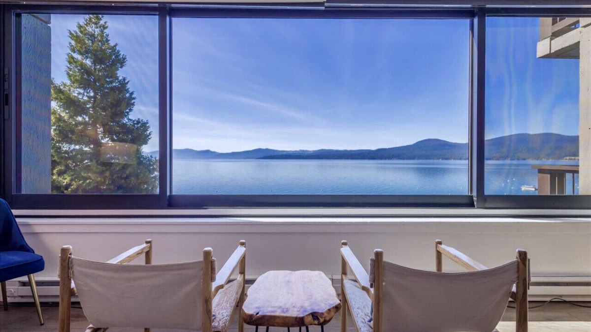 Brockway Condo | Rare 1 Night Opening this Sat VIP Lakefront Condo
