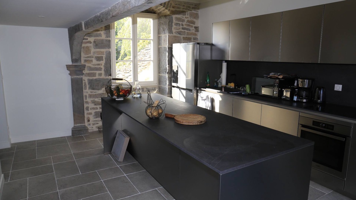 Chateau-Chalon House | Rare. Characterful winegrower's residence in an exceptional village