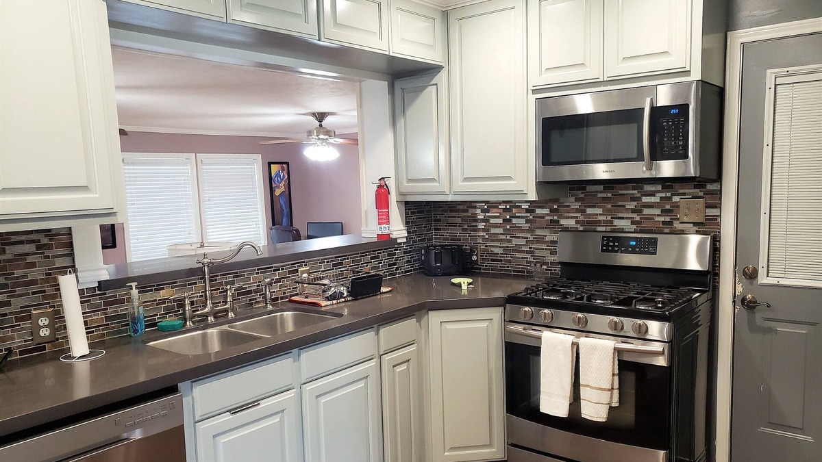 Westlake House | Rare- Cheerful, Family 3BR home with pool, Close to Golf Course & Casinos!