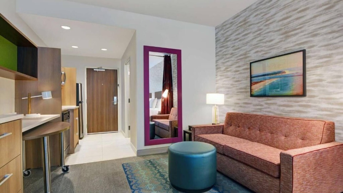 Upper Grand Lagoon Hotel | Rare Find! 3 Large Units! Kitchen, Onsite Pool, Free Breakfast and Parking!