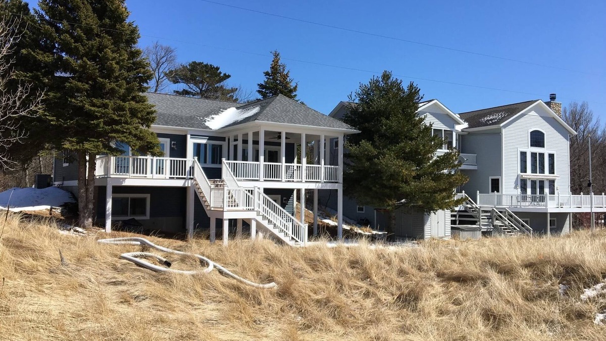 Mears Cottage | Rare Find- Low Bluff Cottage On Lake Michigan