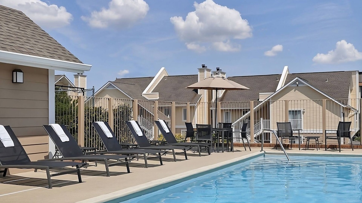 Gunter Afs Hotel | Rare Gem! Onsite Pool, Free Parking, Pet-Friendly Property