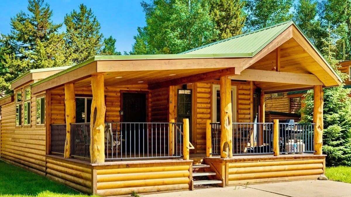 Breckenridge Ski Chalet | Rare single level 2 bed 2 bath Chalet on Shuttle Route minutes to Breckenridge
