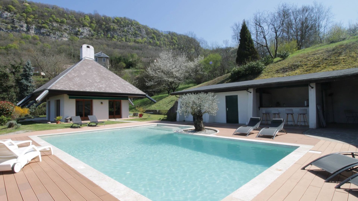 Chanaz Villa | Rare villa in the heart of “Little Savoyard Venice”