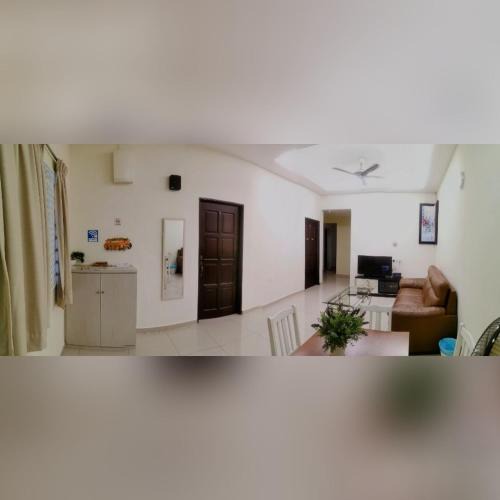 Seremban Apartment | Rasah Jaya 11 ppl homestay