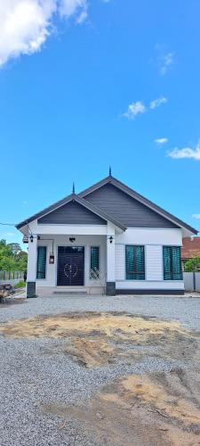 Kampung Telaga Mengkudu House | Raudhah Homestay Tasek Kuala Terengganu