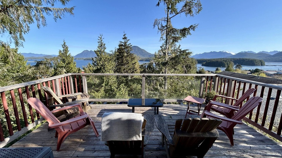 Tofino House | Raven's Treehouse-D.T, Tonquin, Mountain/Ocean View