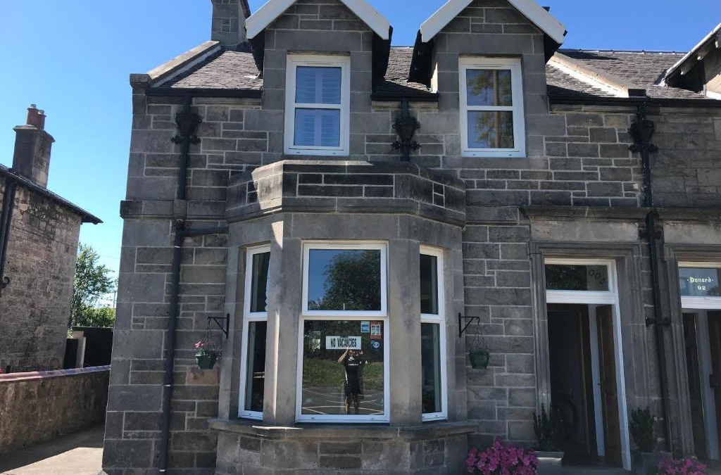 Tillicoultry Bed & Breakfast | Ravenswood Guest House
