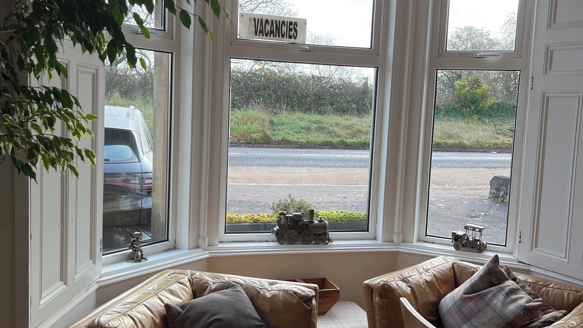 Tillicoultry Bed & Breakfast | Ravenswood Guest House