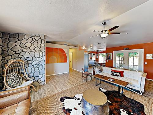 Pioneertown House | Rawhide Ranch - Walk to Pappy and Harriet's with Hot Tub! home