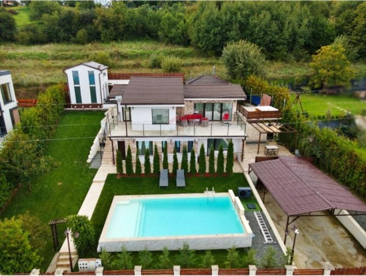Feleacu Villa | RAX Panoramic House