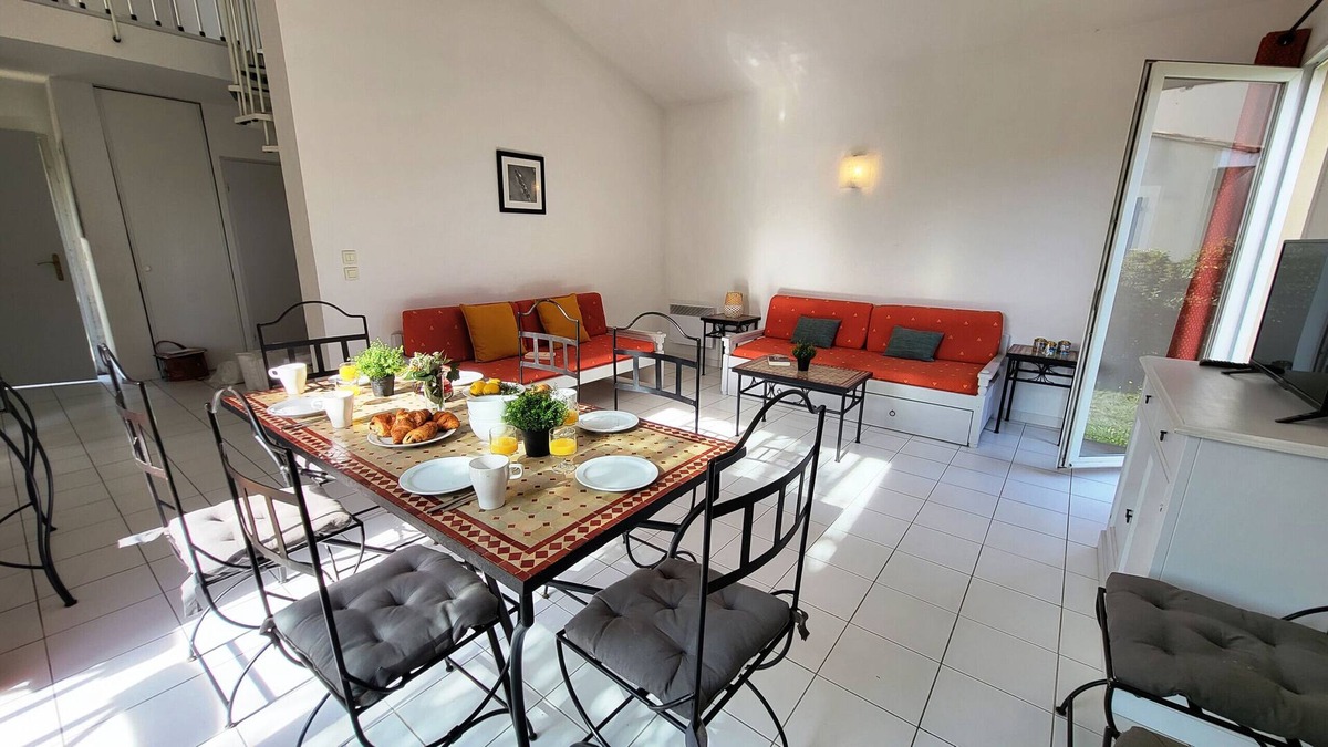 Saint-Saturnin-les-Avignon Villa | RDL4P8V05 - Villa 8 personnes