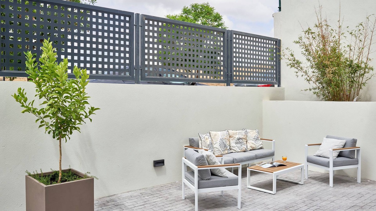 Los Barrios Apartment | RDR412 - El Limonar 1 Spacious 2 bedroom and terrace