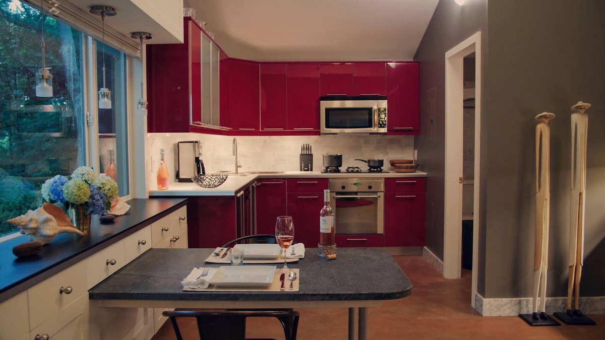 Oyster Bay House | Read our reviews and book while there's availability