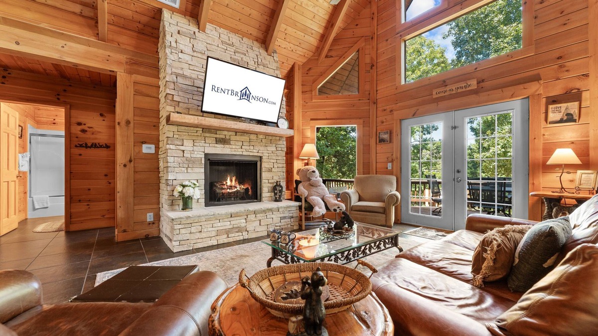 Branson Cedars Cabin | Real Cabin, Vaulted Ceilings, $400 of Daily Tickets, Hot Tub, Near Big Cedar