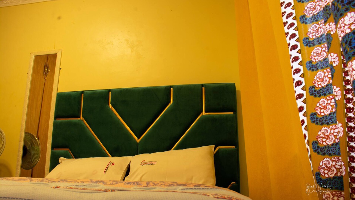 Jinja Apartment | real home 3