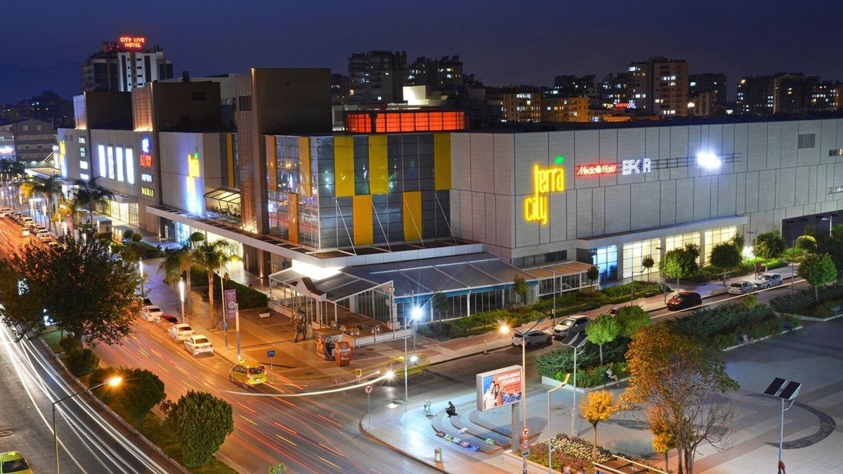 Muratpasa Resort | Real Homes & Metro Line