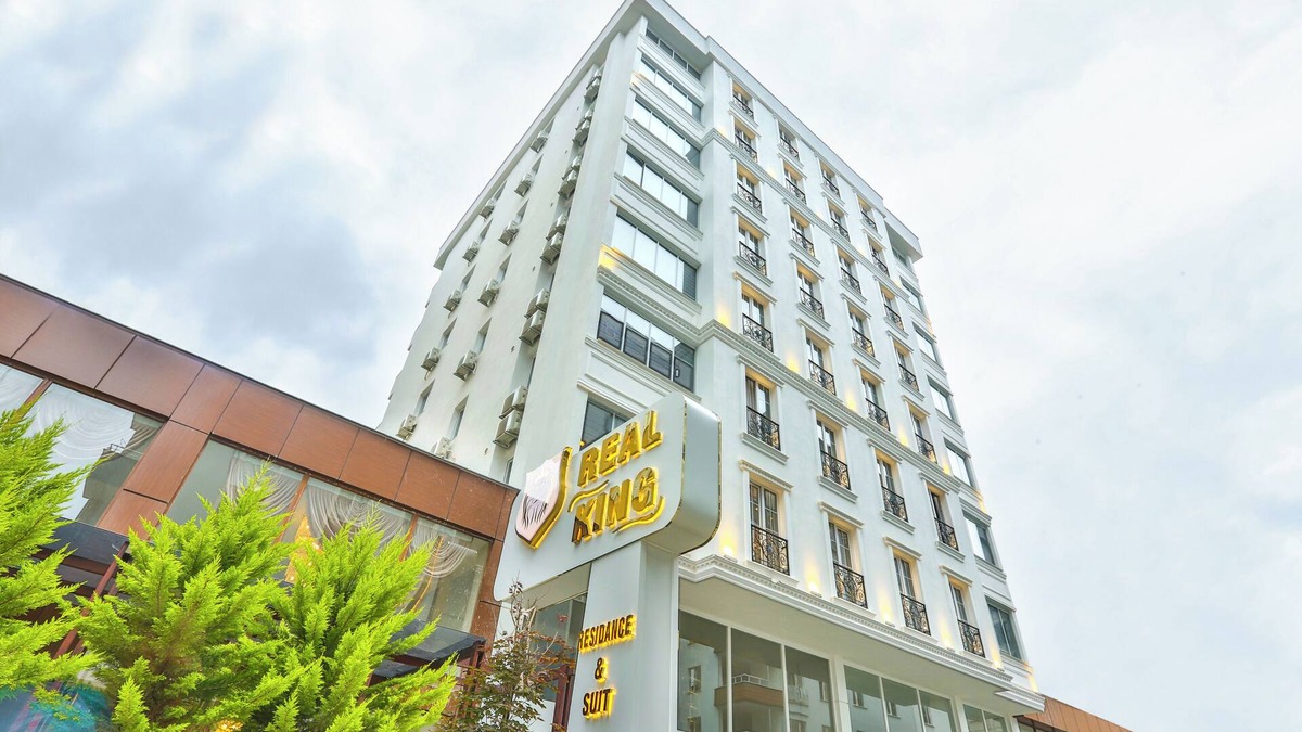 Yomra Hotel | Real King Suit Otel