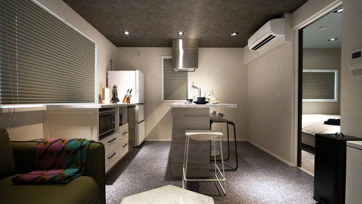 Aoyama Apartment | Real Life AOYAMA 2BR suite 5pax 3bed 3min metro