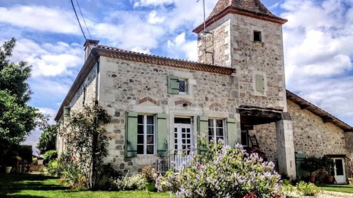 Bourran House | Really nice house in southwest of France.