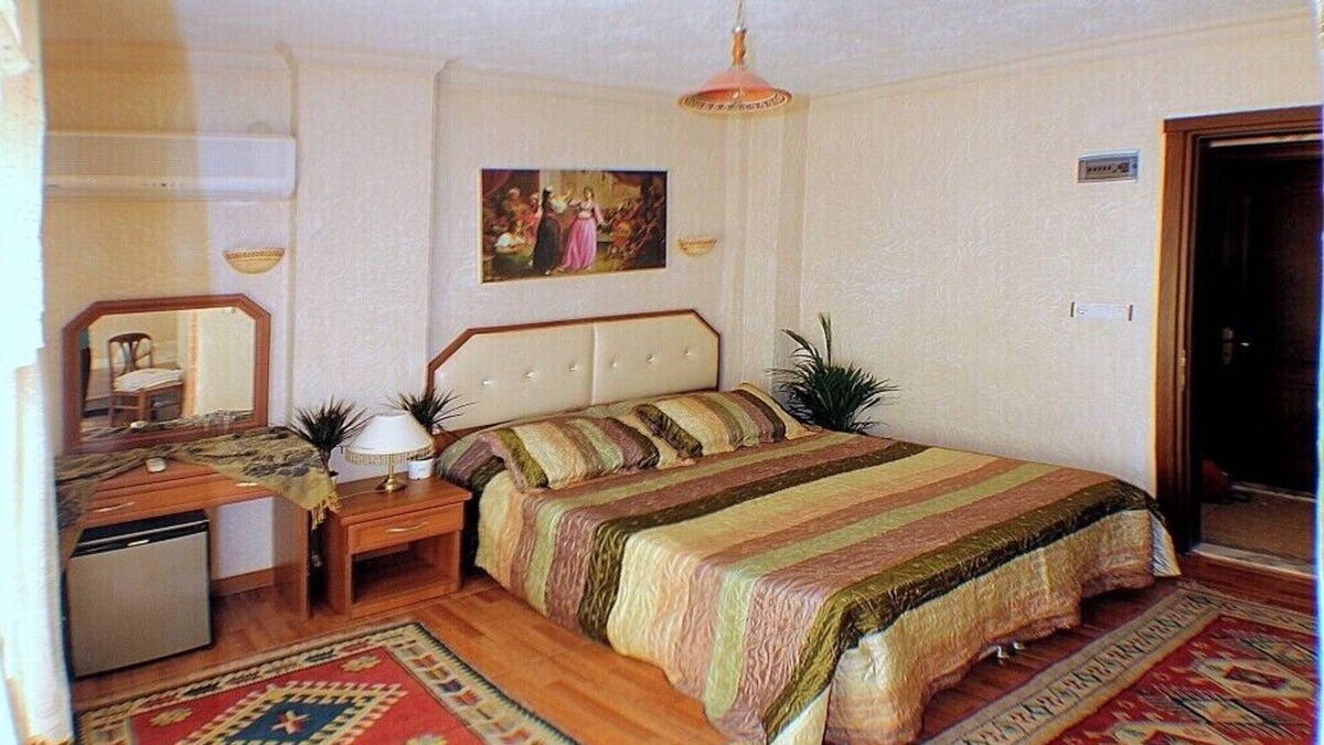 Selcuk House | rebetika hotel located secuk near ephesus (Twin Sharing)