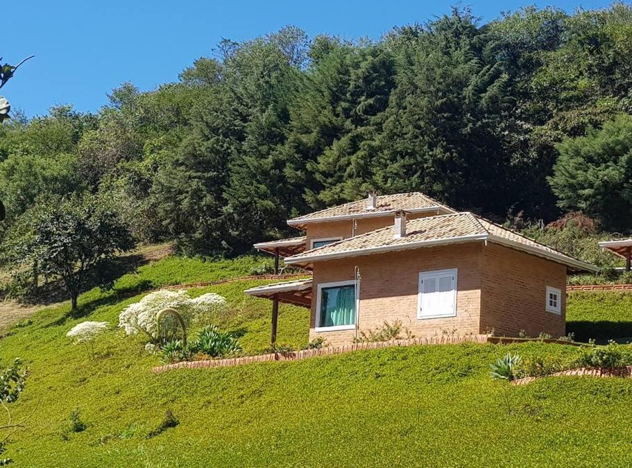 Monte Alegre do Sul House | Recanto dos Beija flores, Chalé Lantana c
