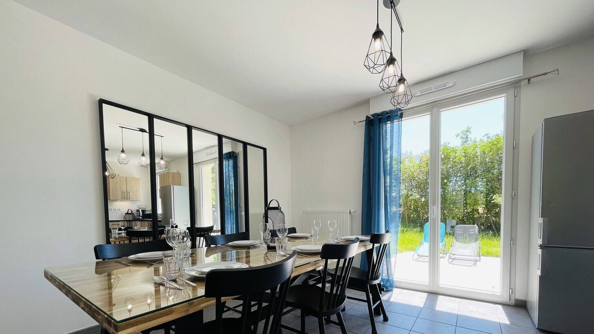 Azay-sur-Cher House | Recent house in a hamlet near the Cher