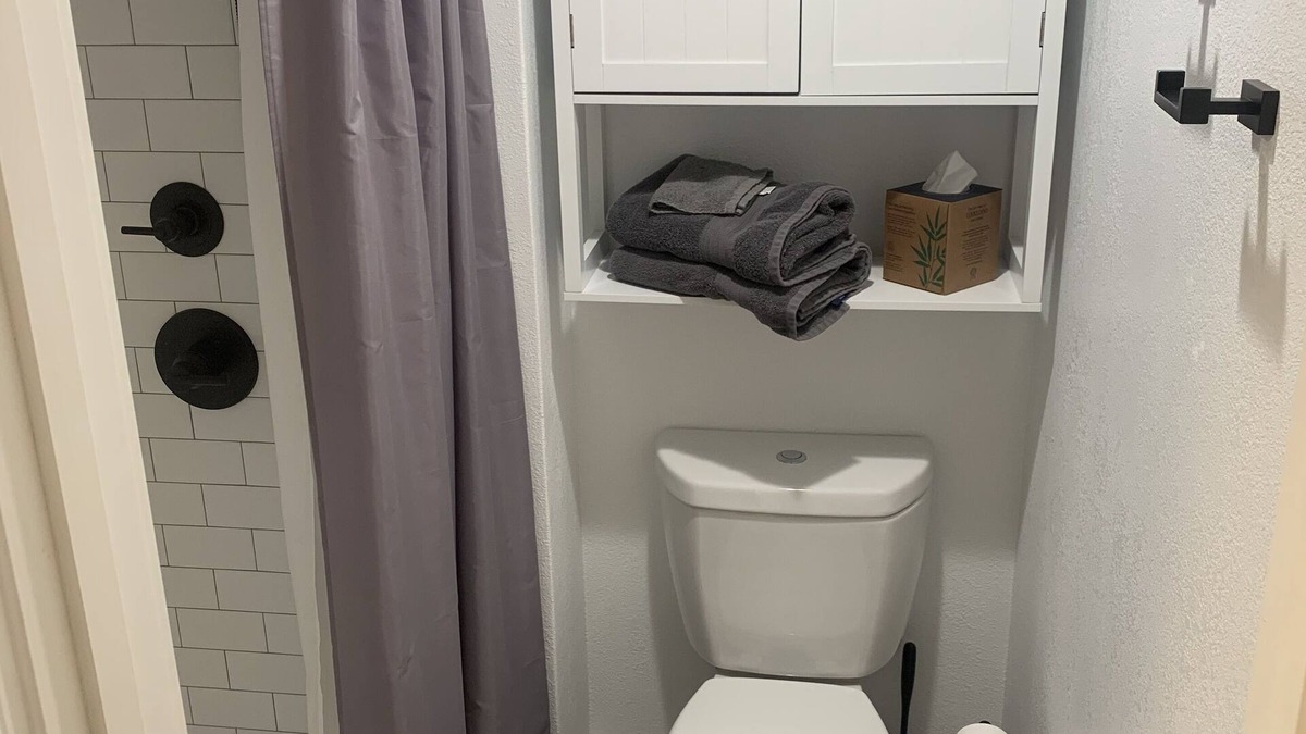 West Colfax Apartment | Recently built, private entrance apartment 4 blocks from Sloan Lake